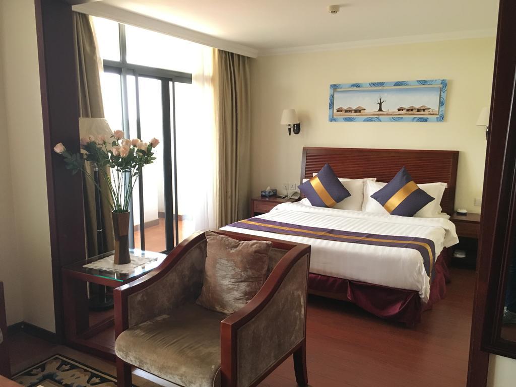 G.S Plaza Hotel Аккра Екстер'єр фото