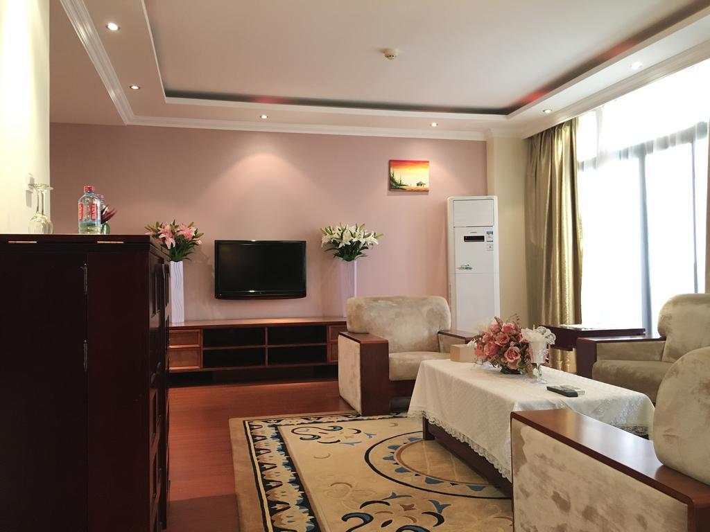 G.S Plaza Hotel Аккра Екстер'єр фото